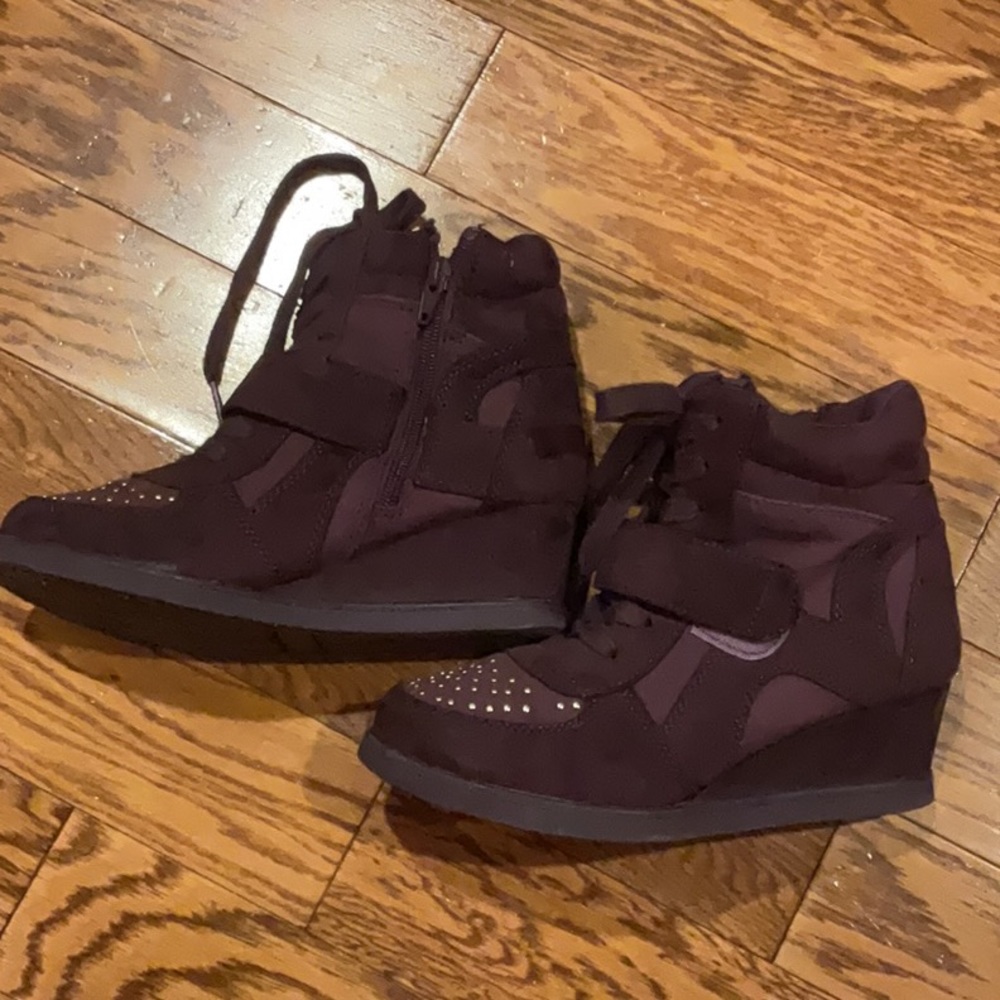 Cherokee platform wedge tennis shoe - Picture 2 of 4